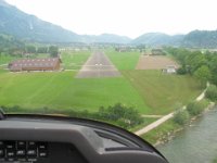 IMG 0145  short final K�giswil