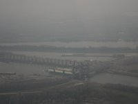 IMG 1326  De Calandbrug, met een autoboot