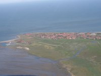 IMG 1042  Dit is Baltrum, met 350 meter baan. Vandaag even niet